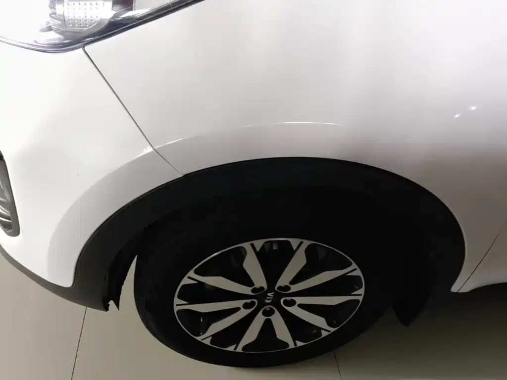 Kia KX5 2018 — фото 23