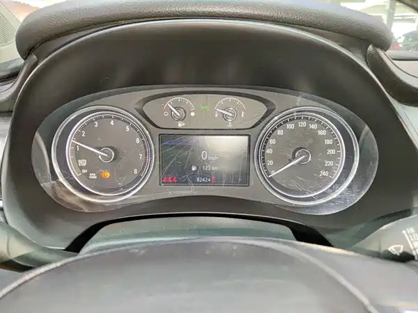 Buick LaCrosse 2021