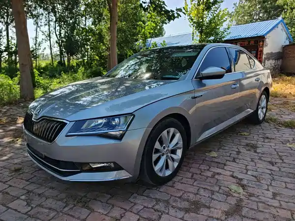 Skoda Superb 2018