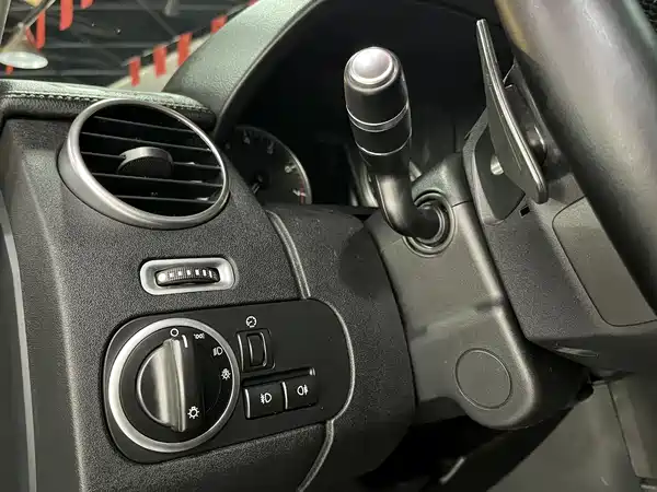 Land Rover Discovery 2016
