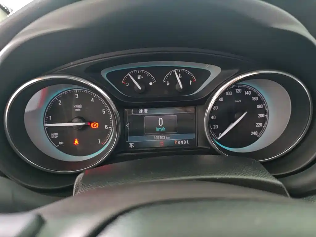 Buick Envision Plus 2015 — фото 12