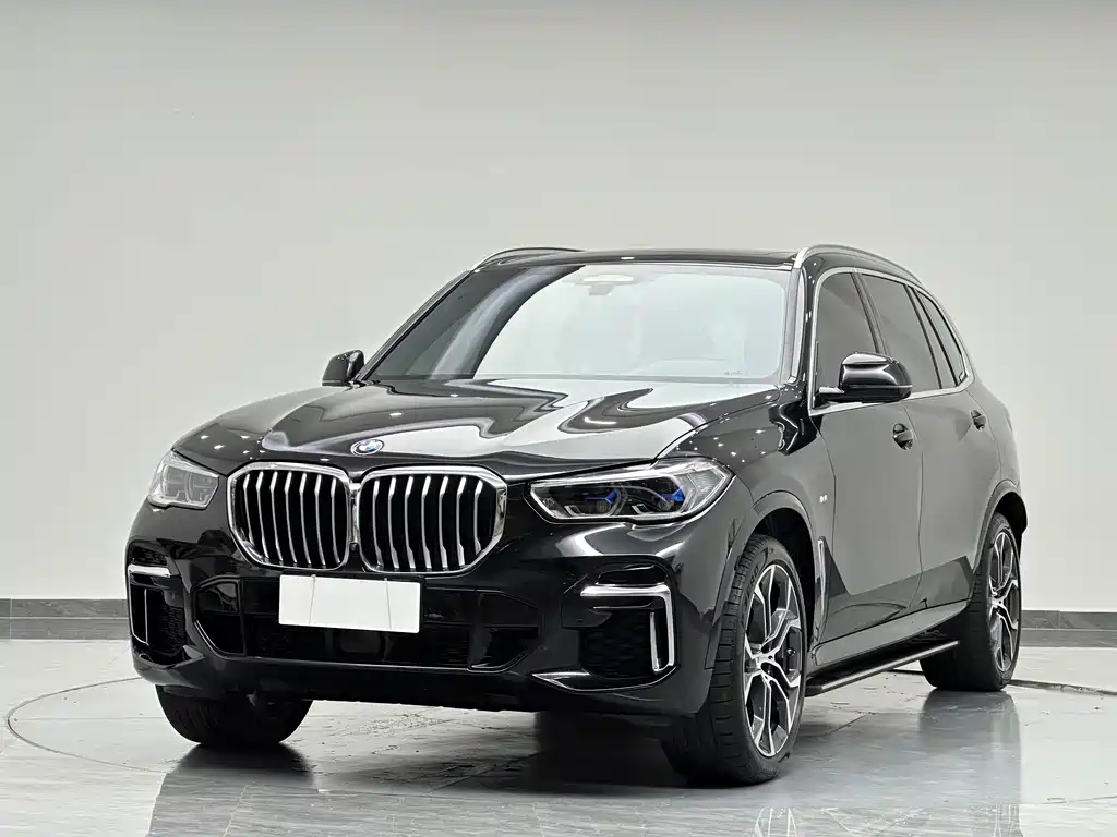 BMW X5 2023 — фото 1