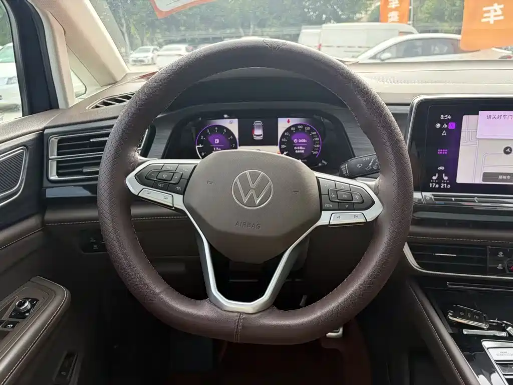 Volkswagen Viloran 2023 — фото 11