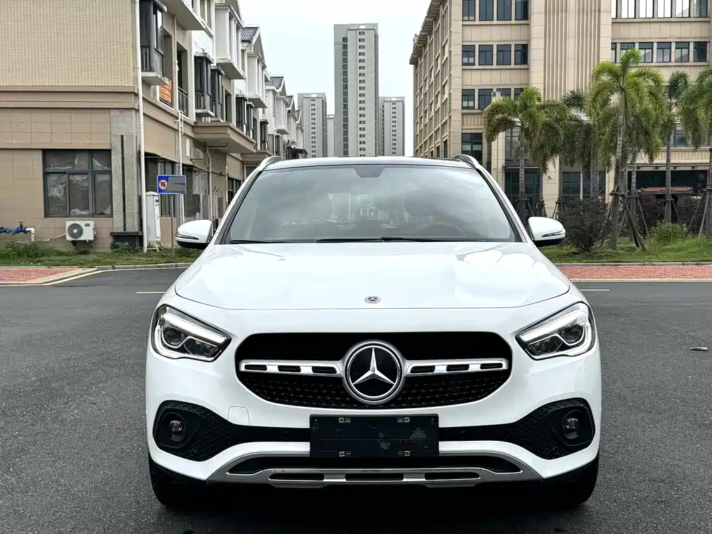 Mercedes-Benz GLA 2021 — фото 2