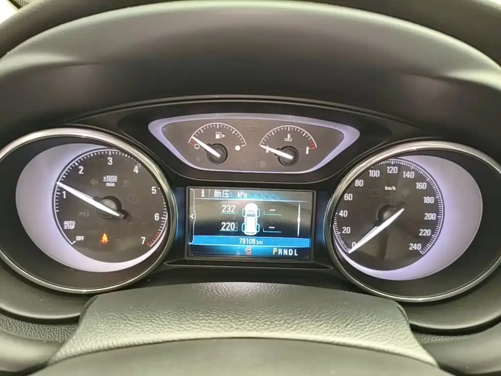 Buick Envision Plus 2019 — фото 12