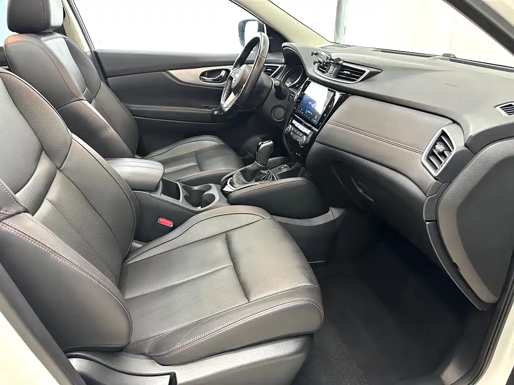 Nissan Qashqai 2022 — фото 12