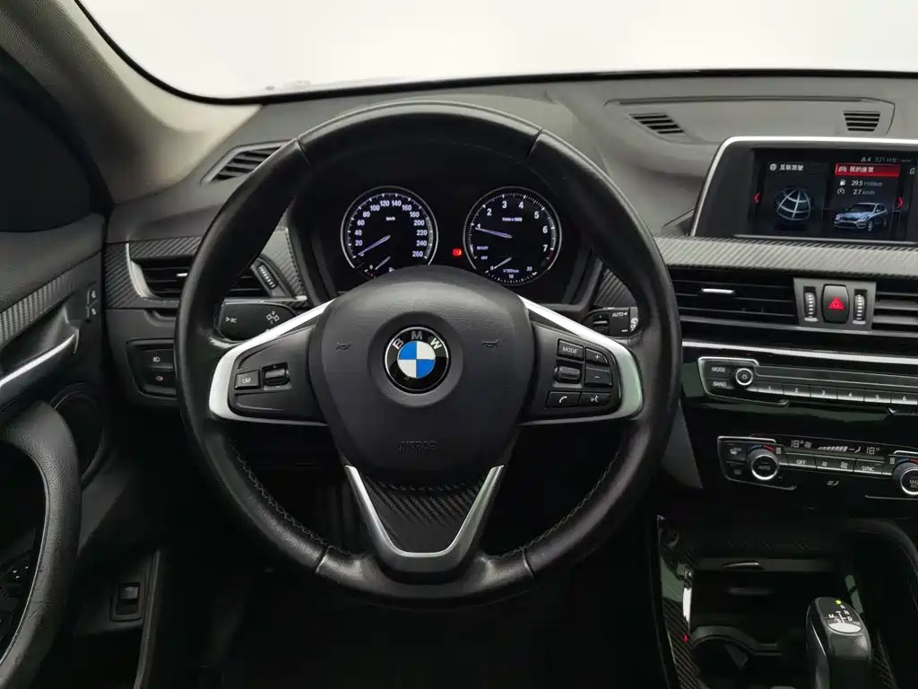 BMW X1 2019 — фото 11