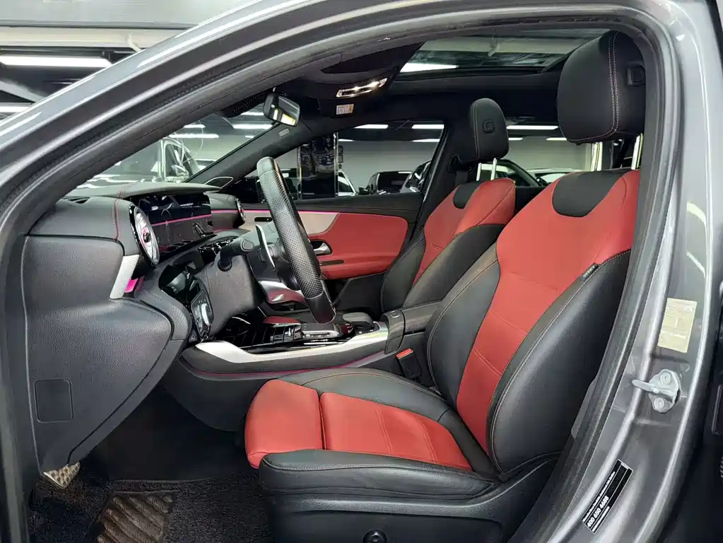 Mercedes-Benz A-Class AMG 2023 — фото 8