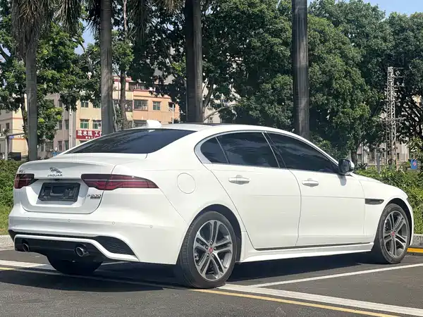 Jaguar XEL 2021