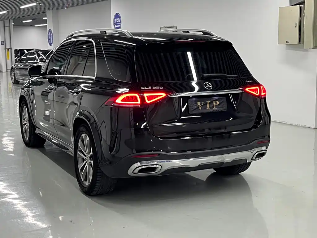 Mercedes-Benz GLE 2023 — фото 13