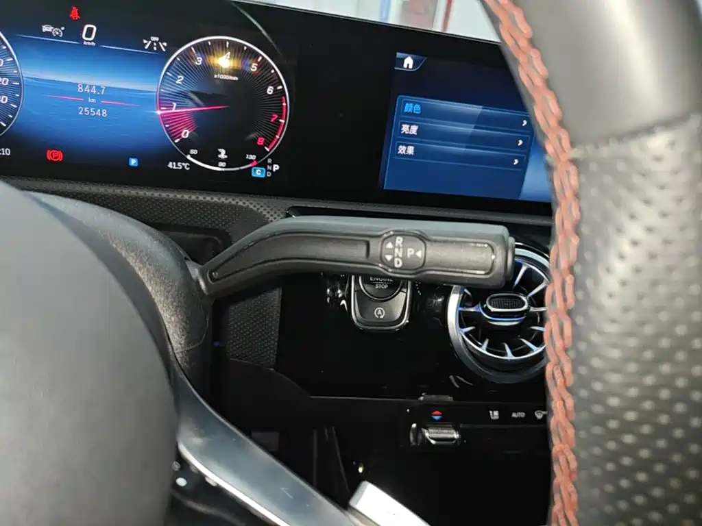 Mercedes-Benz A-Class 2023 — фото 21