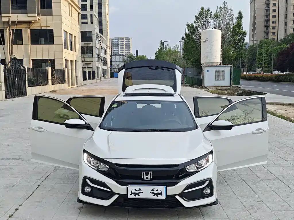 Honda Civic 2021 — фото 7