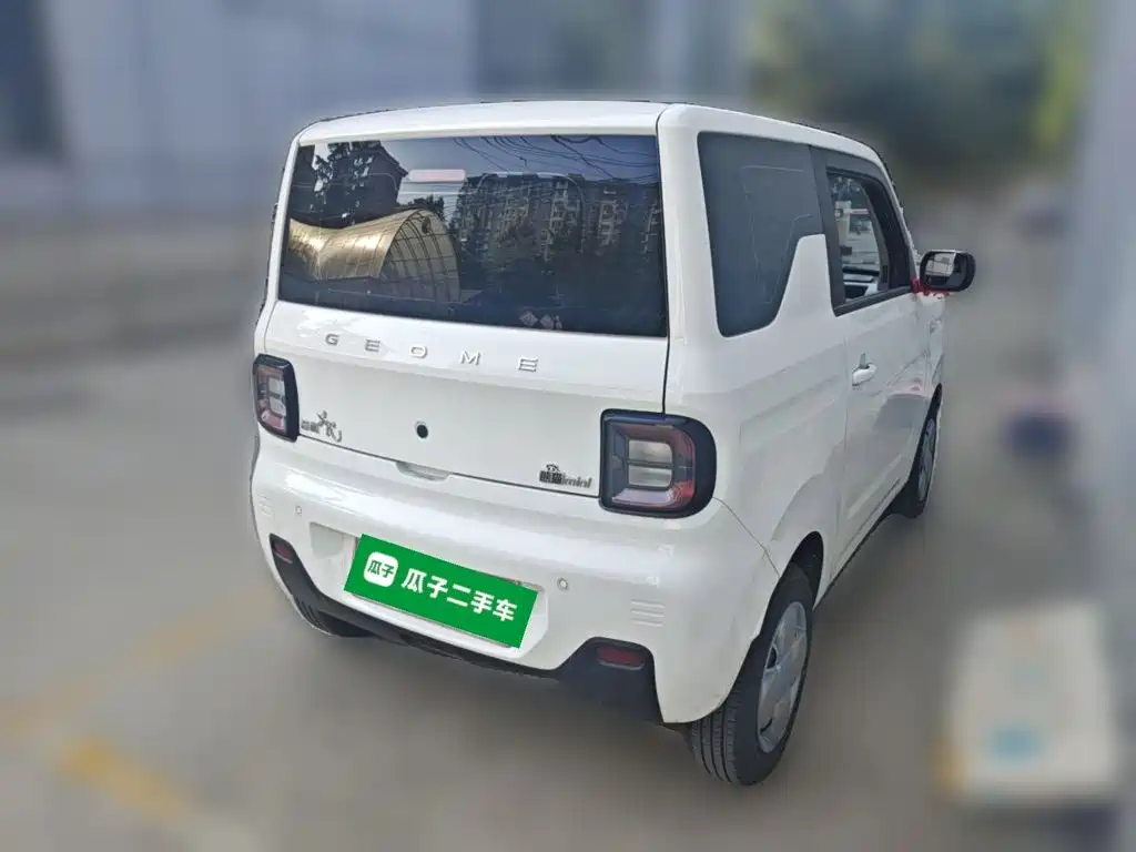 Geely Galaxy Panda 2023