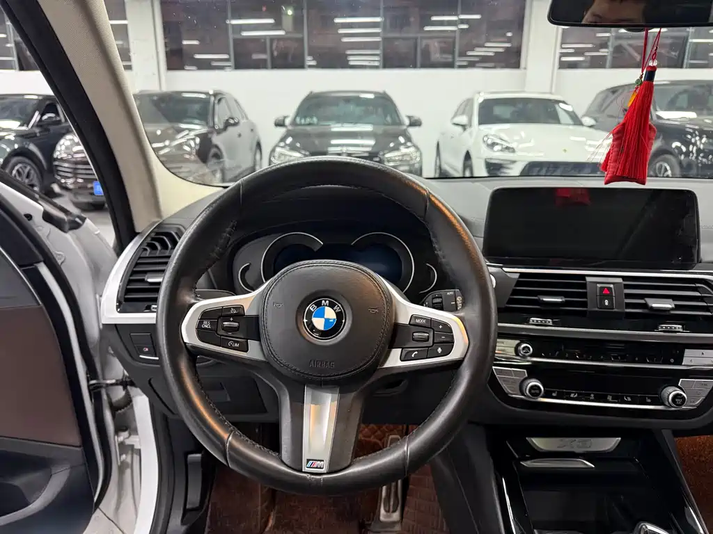 BMW X3 2019 — фото 10