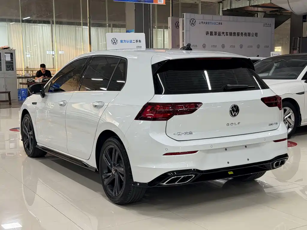 Volkswagen Golf 2022