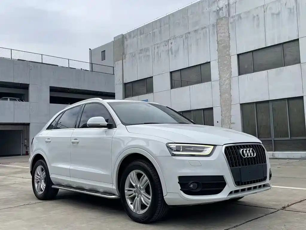 Audi Q3 2014 — фото 3