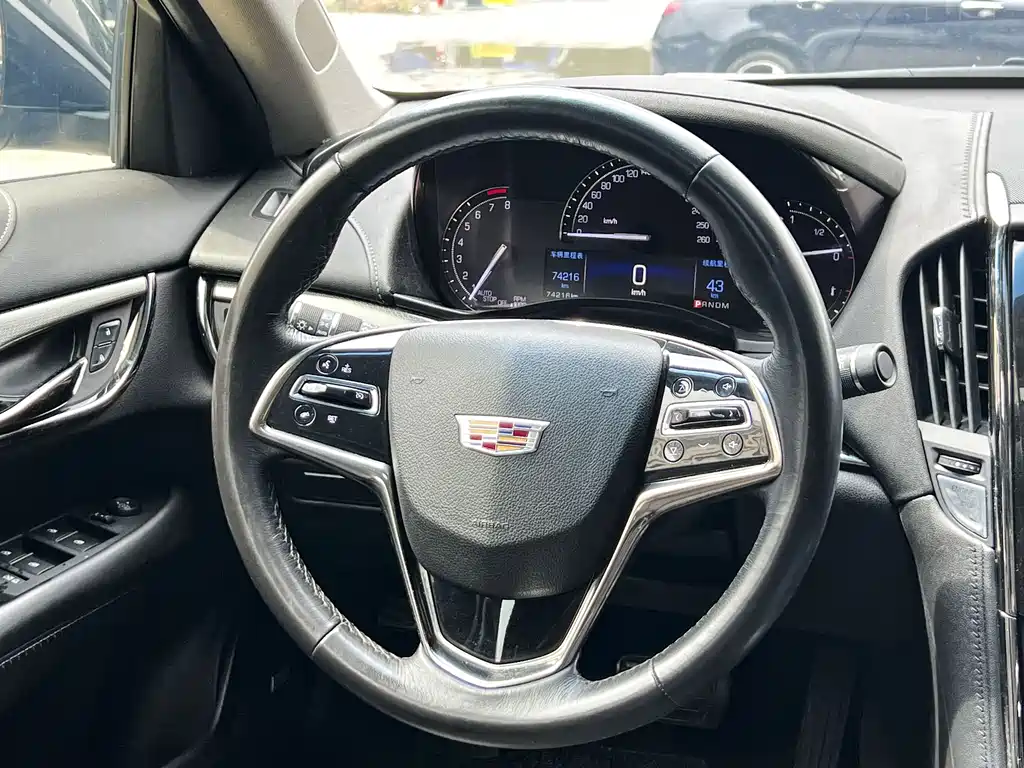 Cadillac ATS-L 2019 — фото 12