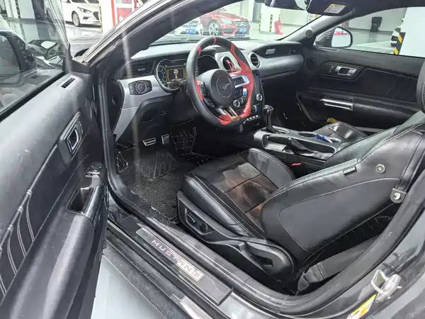 Ford Mustang 2019