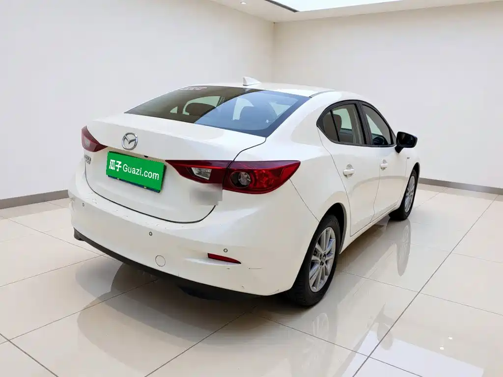 Mazda 3 Axela 2019