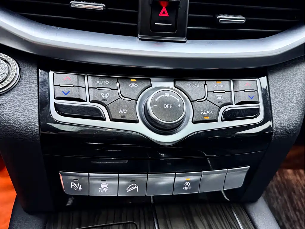 Haval H9 2023 — фото 16