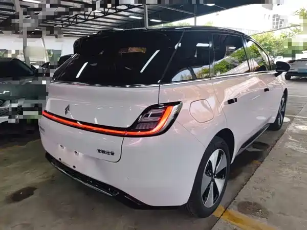 Baojun Yunduo 2024