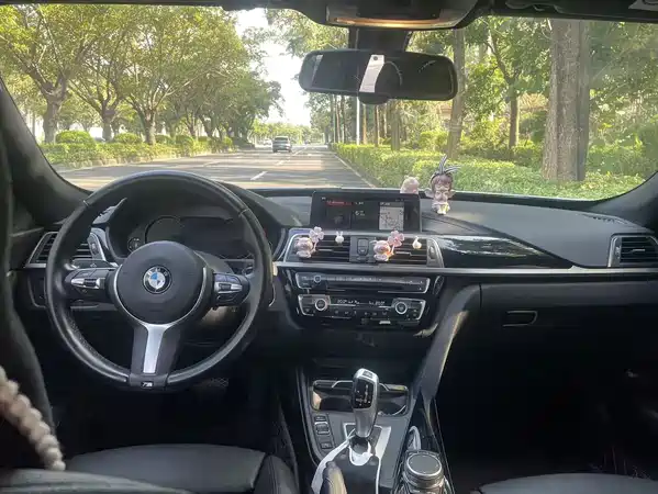 BMW 3 Series GT 2021