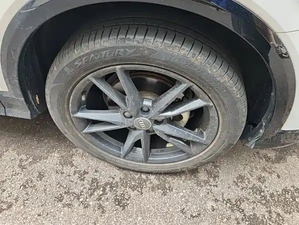 Audi Q2L 2021