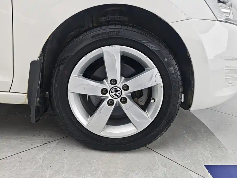 Volkswagen Santana 2015