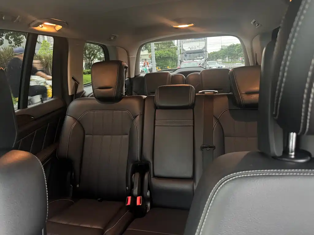 Mercedes-Benz GL-Class 2015 — фото 8