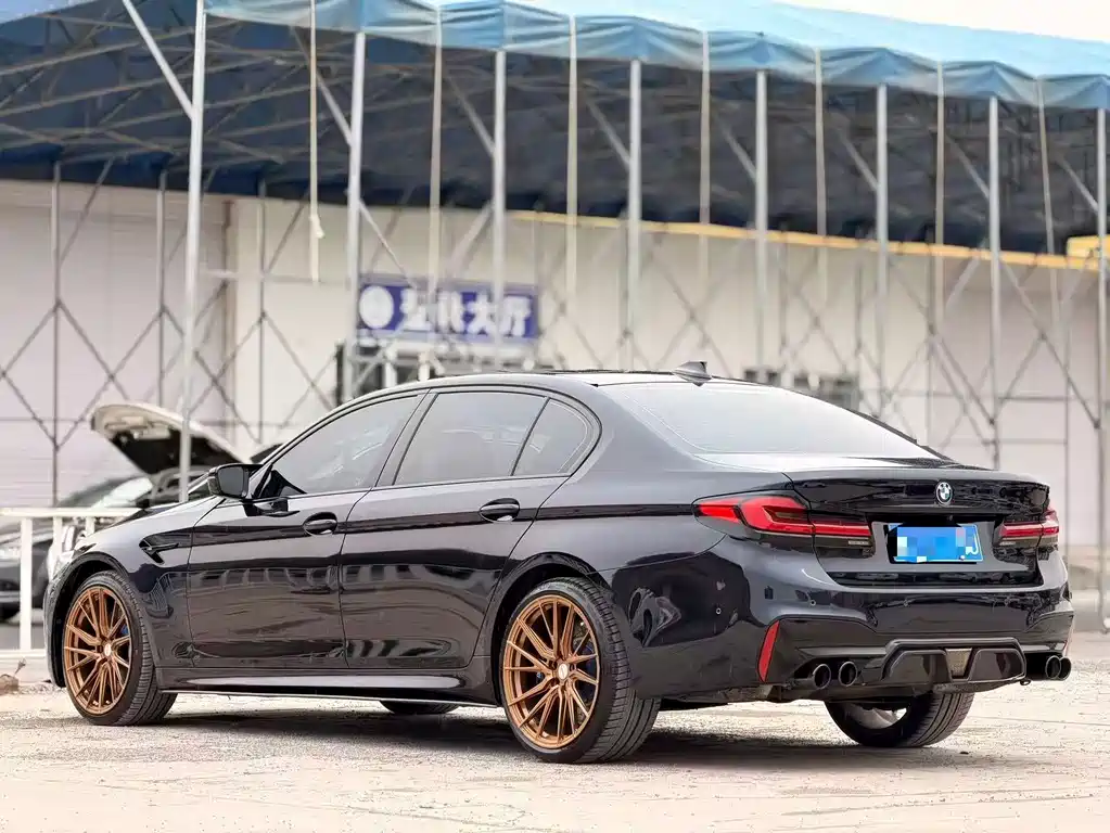 BMW 5 Series 2019