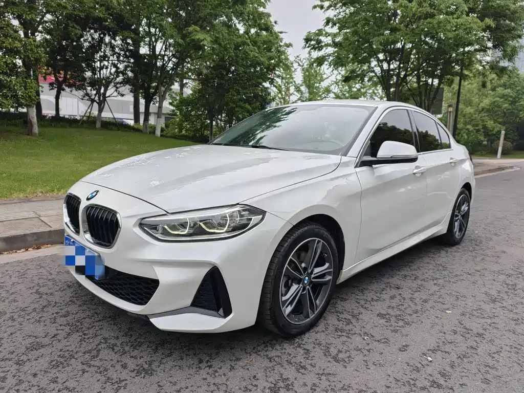 BMW 1 Series 2021
