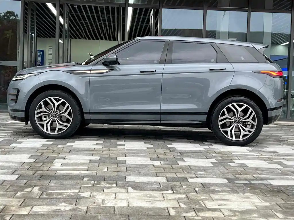 Land Rover Evoque 2020 — фото 3