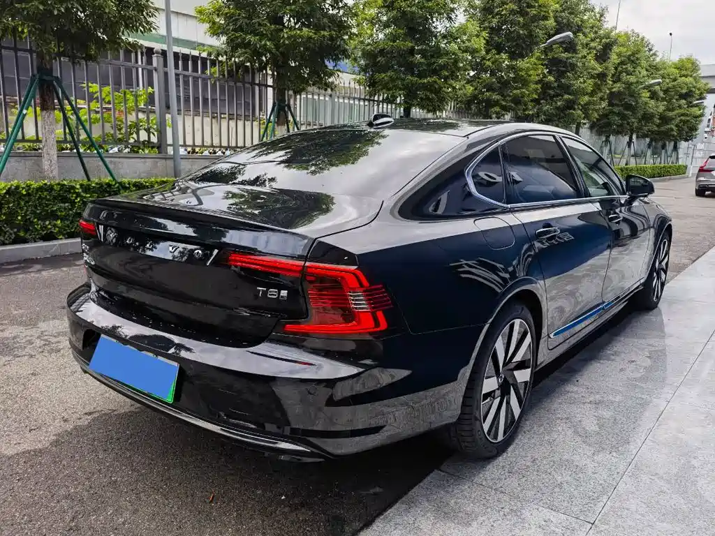 Volvo S90 PHEV 2024 — фото 4