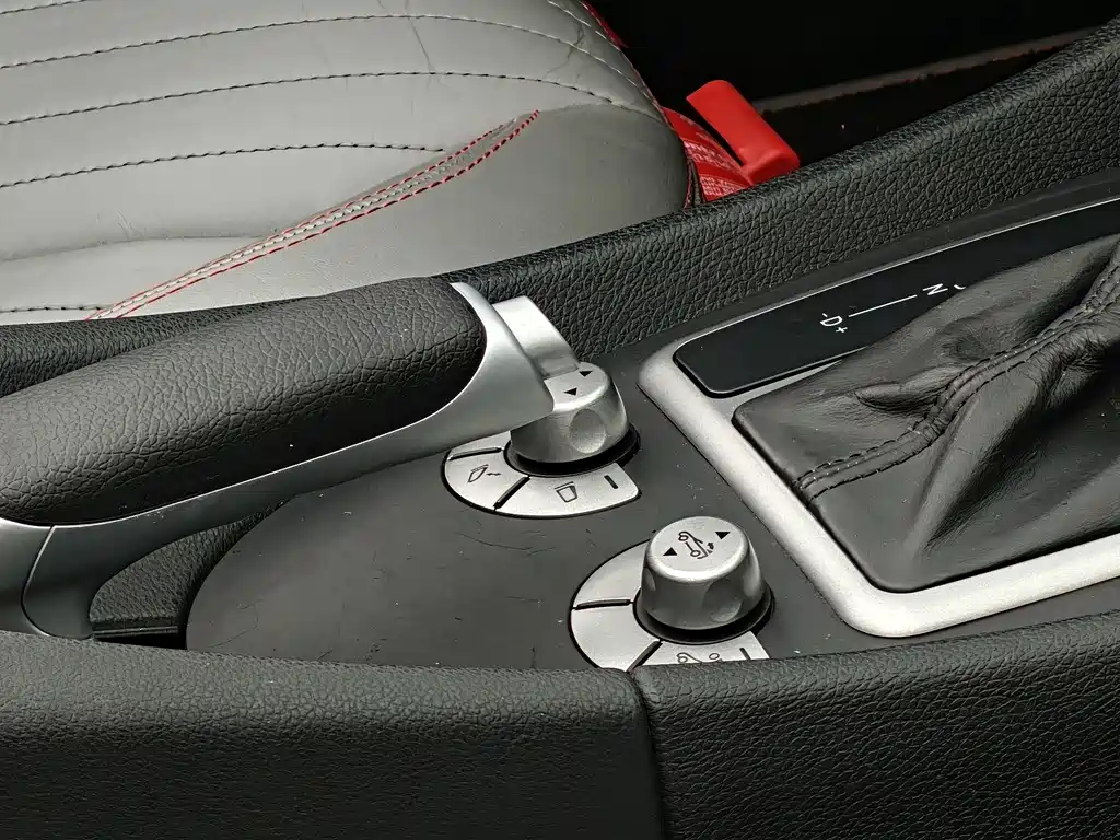 Mercedes-Benz SLK-Class 2010 — фото 19