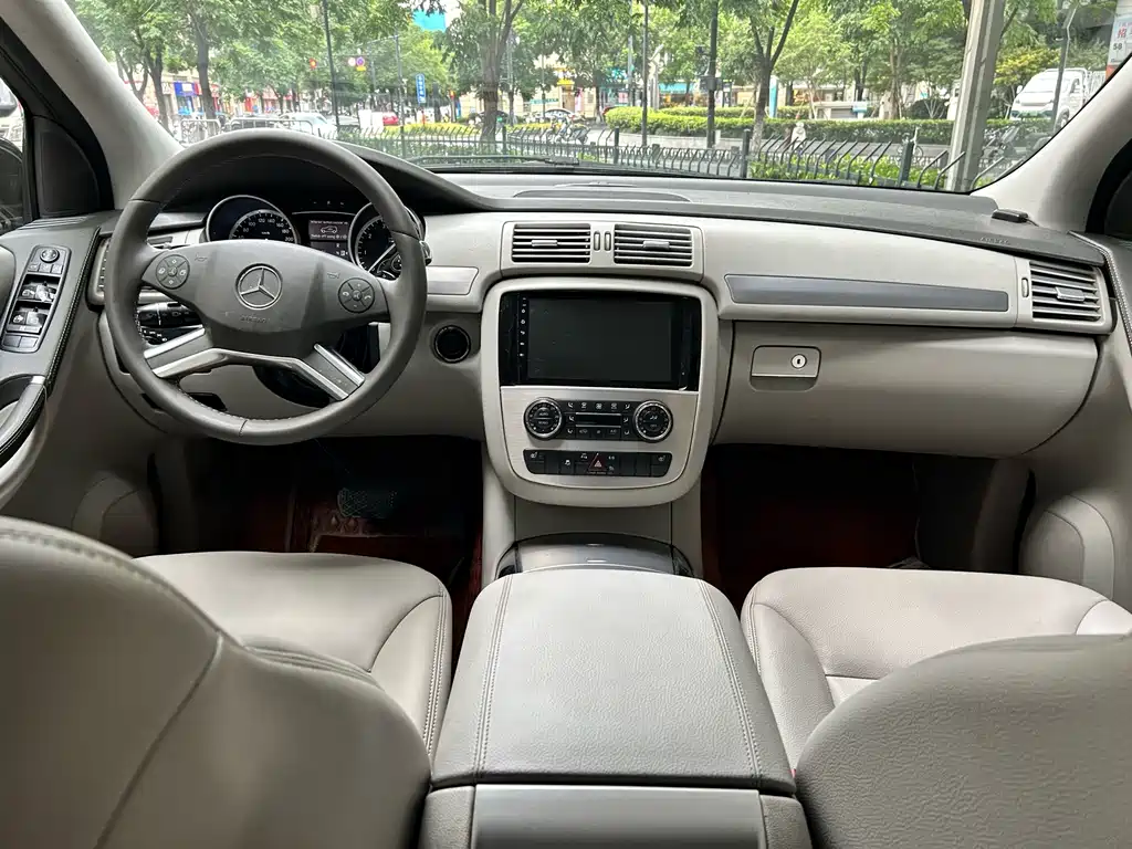 Mercedes-Benz R-Class 2013 — фото 13
