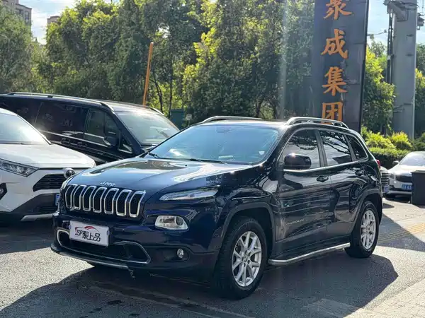 Jeep Cherokee 2016