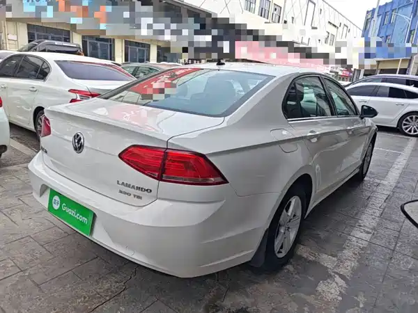 Volkswagen Lamando 2015