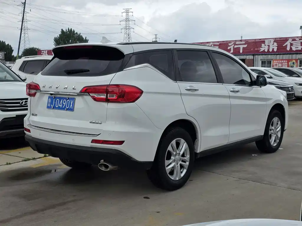 Haval M6 2020 — фото 6