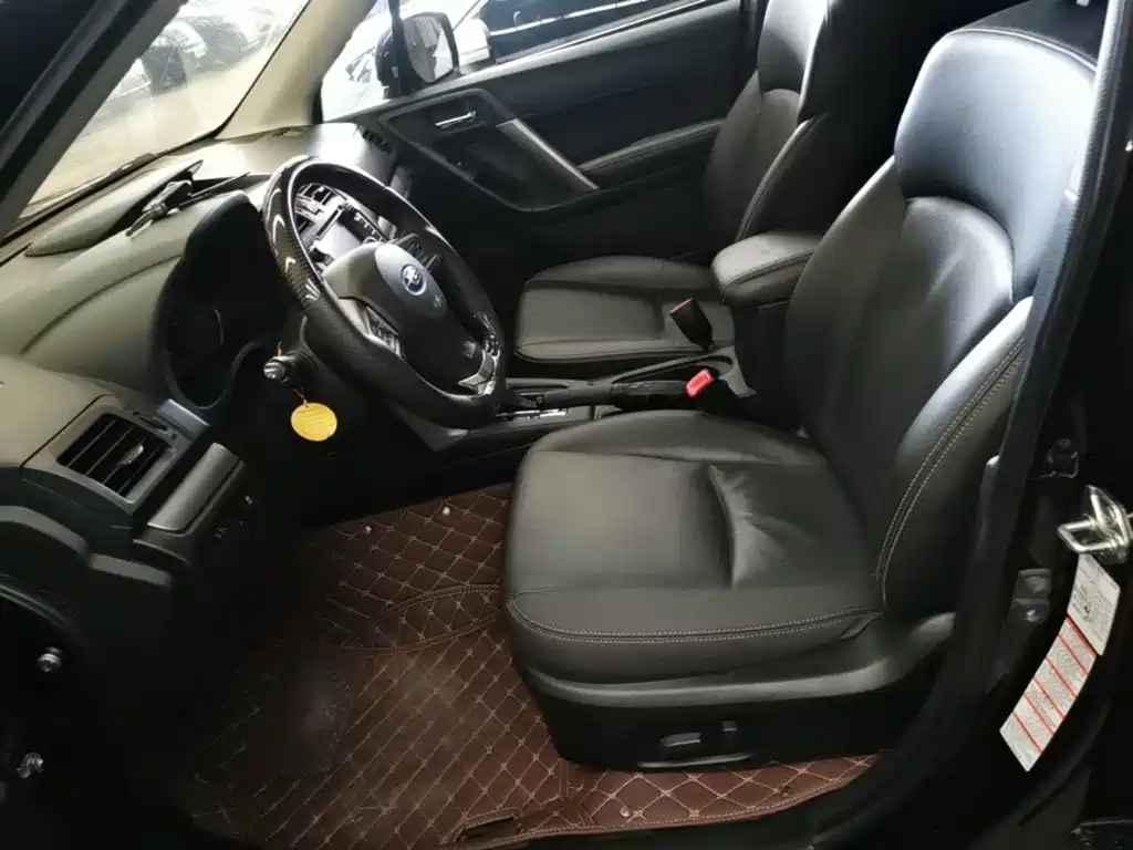 Subaru Forester 2014 — фото 15