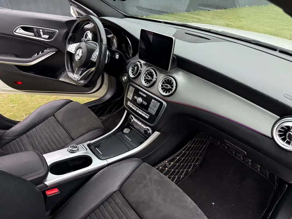 Mercedes-Benz CLA 2016 — фото 13