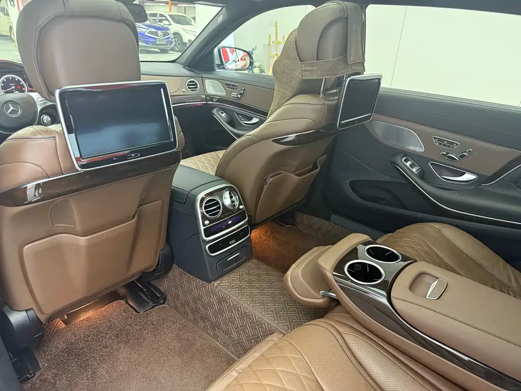 Mercedes-Benz Maybach S-Class 2016 — фото 12