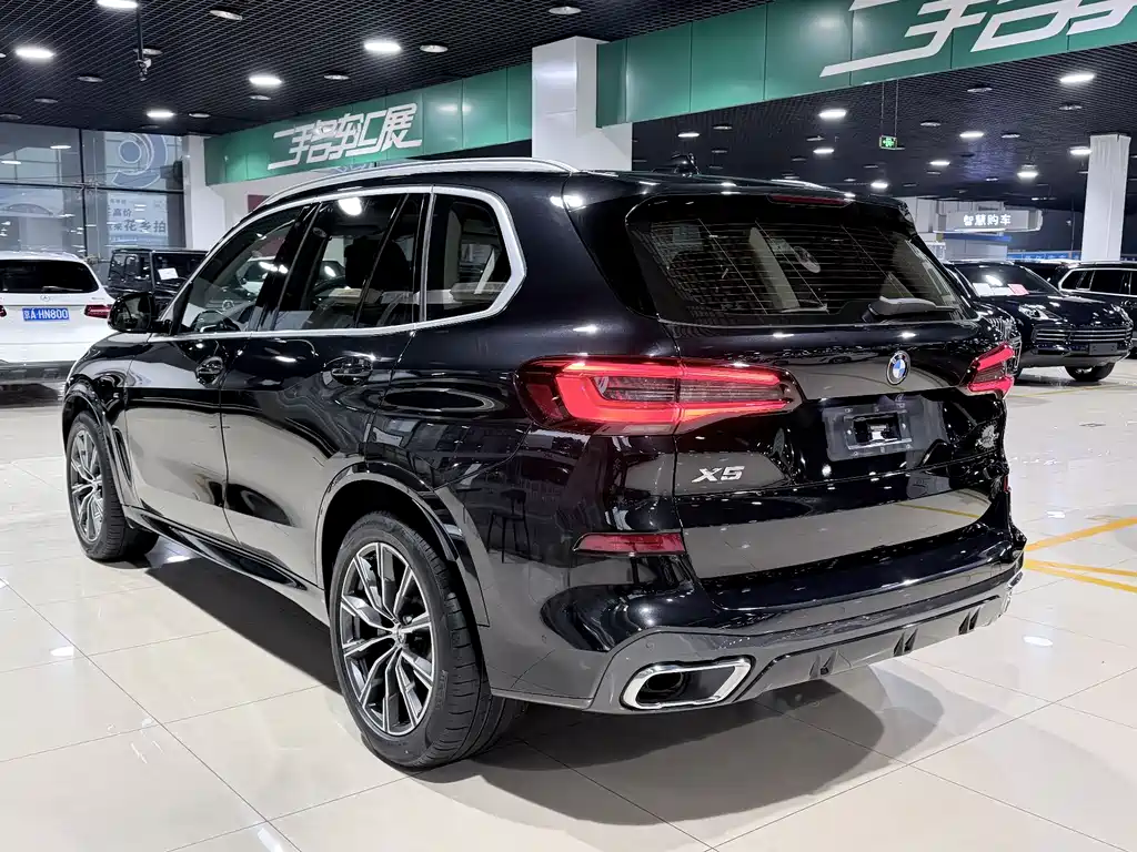 BMW X5 2021 — фото 16