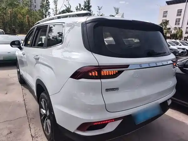 Geely Haoyue 2020