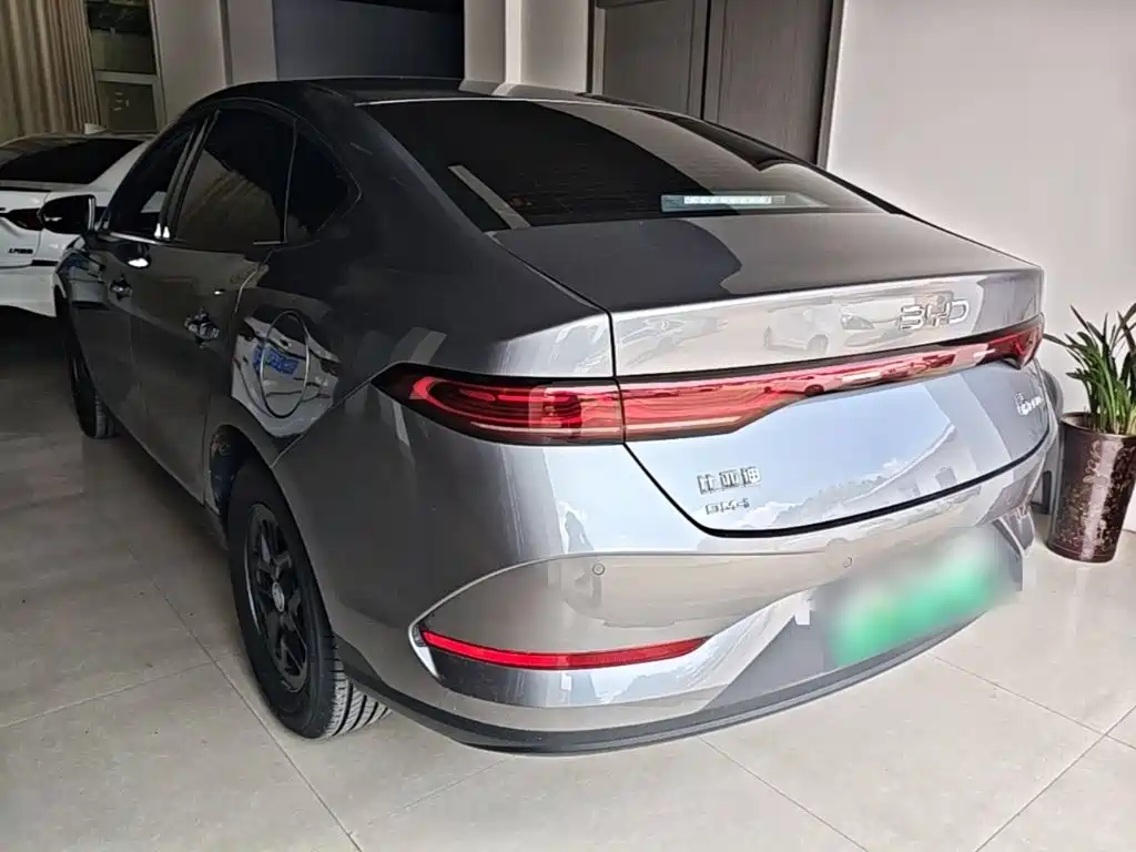 BYD Qin PLUS 2025 — фото 5