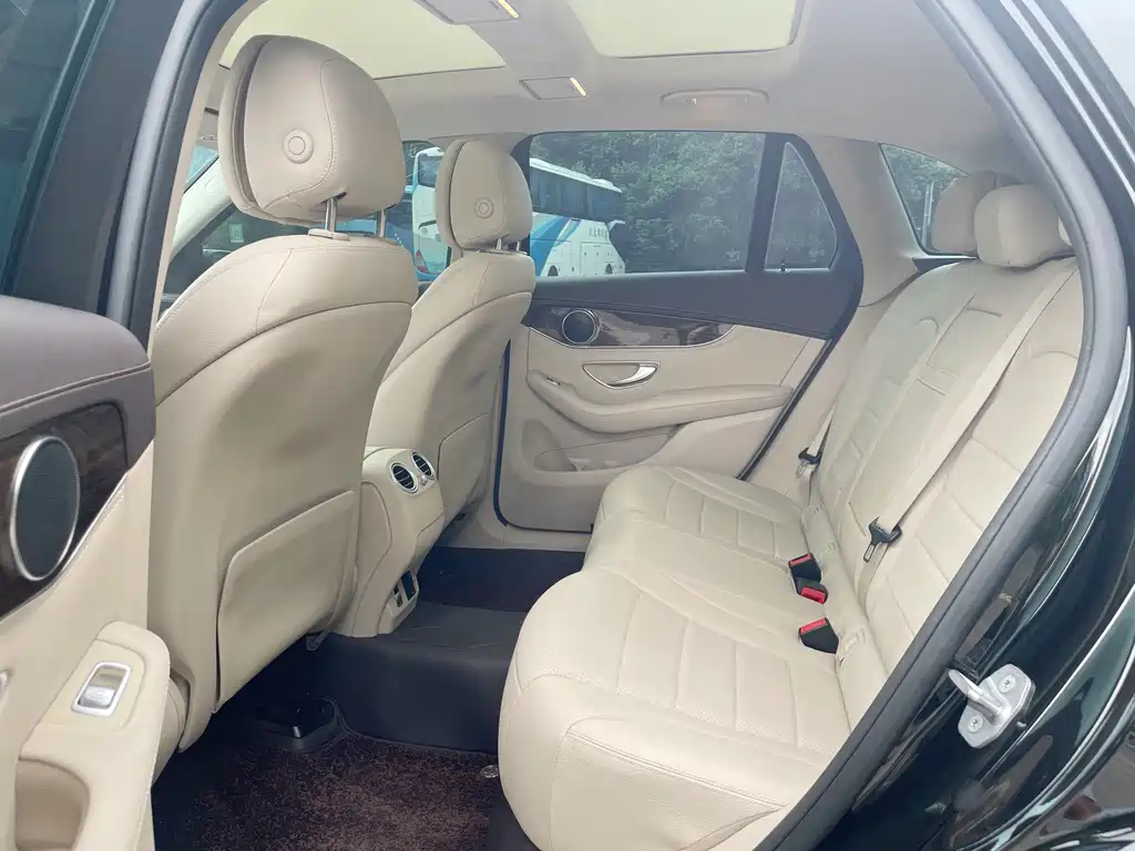 Mercedes-Benz GLC 2019