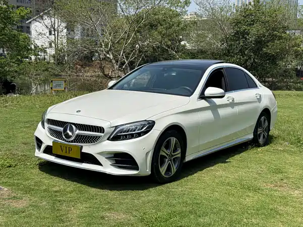 Mercedes-Benz C-Class 2020
