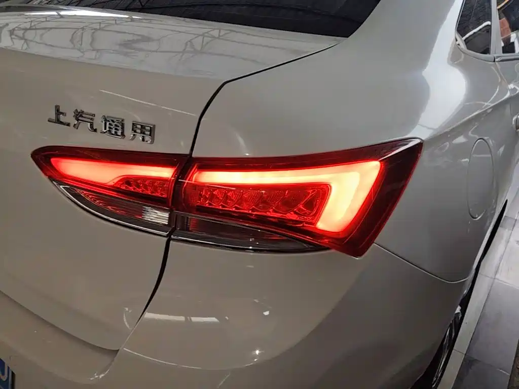 Buick Excelle GT 2021 — фото 20