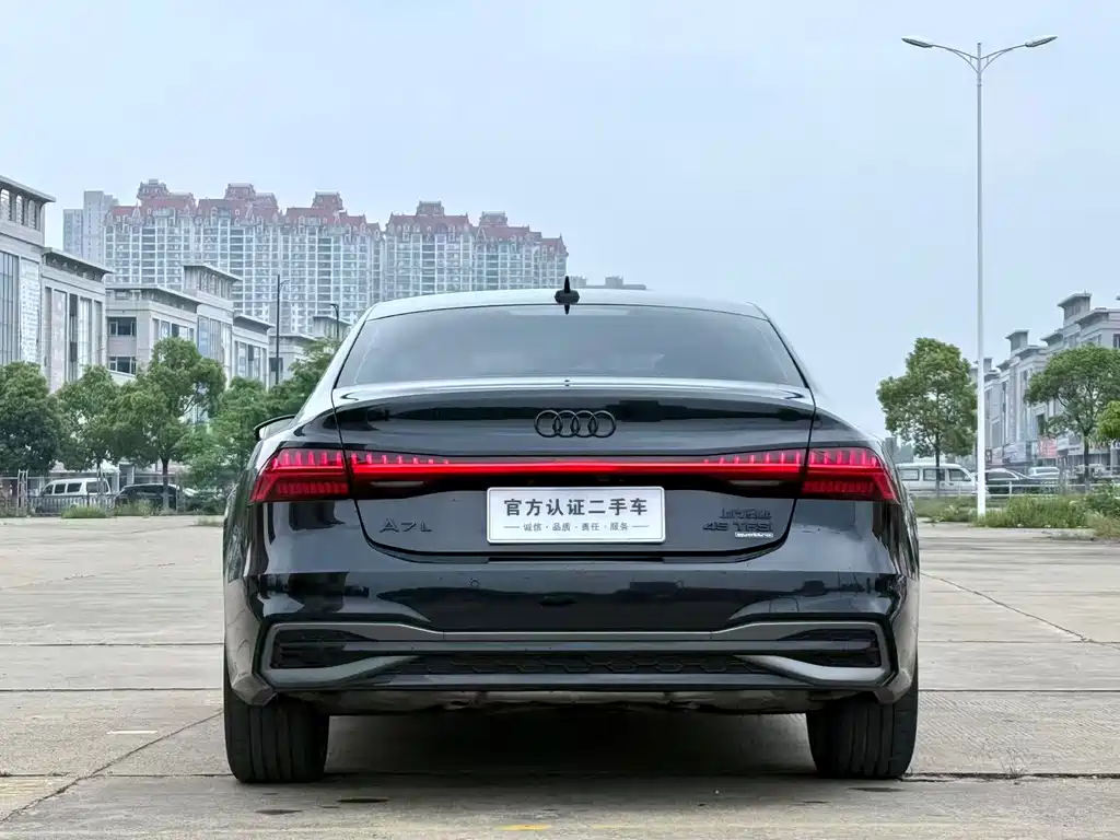 Audi A7L 2025 — фото 7