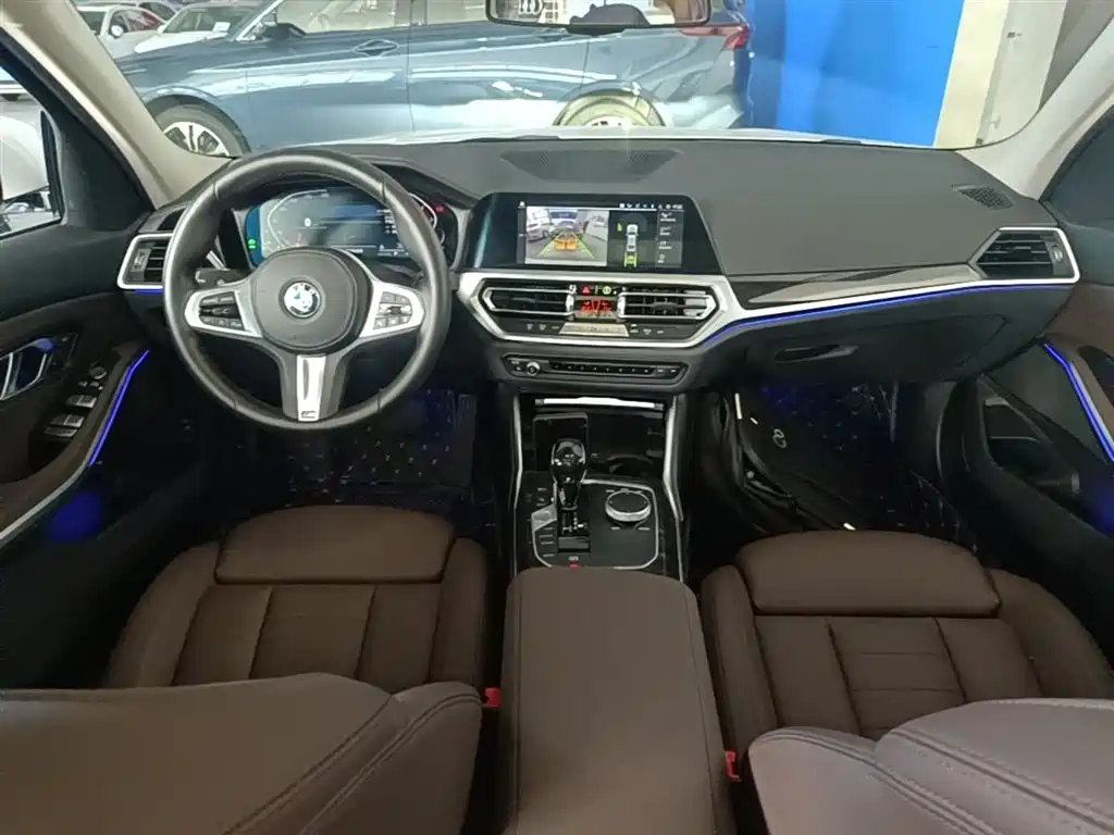 BMW 3 Series 2020 — фото 10