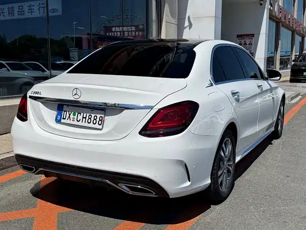 Mercedes-Benz C-Class 2021